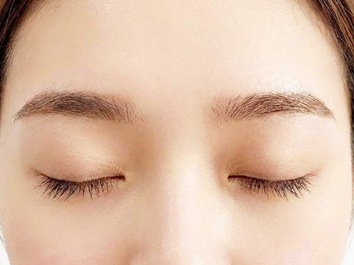 アイブロウ